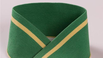 為什么T恤的羅紋領水洗后會出現卷曲？